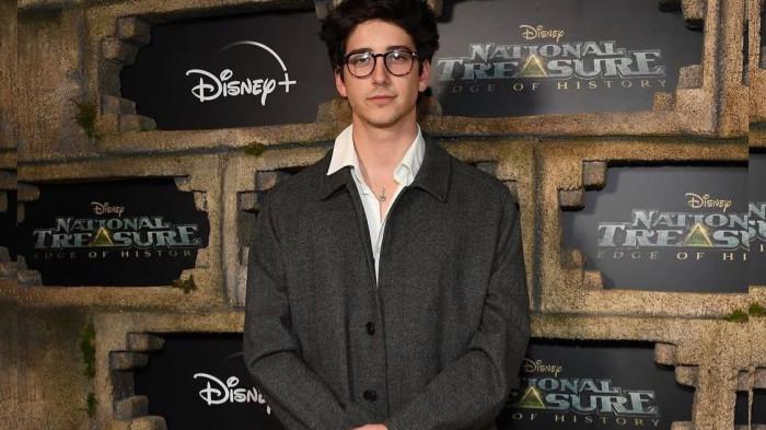 Disney Umumkan Pemeran Rapunzel dan Flynn Rider di Film Tangled Live ...