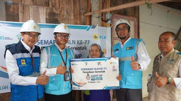 Nyalakan Mimpi, PLN Berikan Listrik Gratis 343 Pelanggan di Jateng-DIY