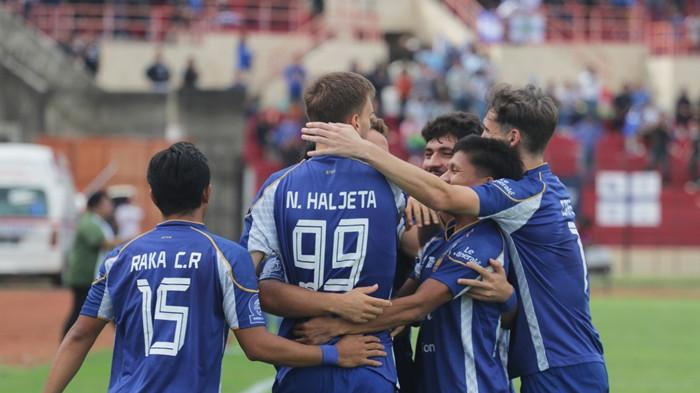 Derby Mataram: PSIM Yogyakarta Unggul Klasemen, Persis Solo Terseok di Zona Degradasi