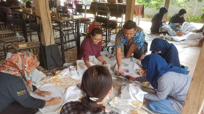 Pemkab Gunungkidul Ajak Pelaku Kreatif Fesyen Eksplor Kain Batik untuk Tingkatkan SDM