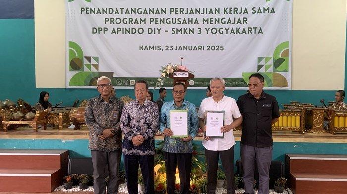 SMKN 3 Yogyakarta Kerja Sama dengan DPP APINDO, Gelar Program Pengusaha Mengajar