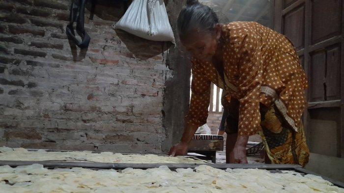Emping Melinjo dari Bantul Mendunia, Ini Kisah Produsen Emping yang Berdiri Sejak 1997
