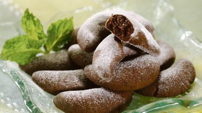 Bikin Kue Lebaran Sendiri Yuk untuk Isi Toples, Cobain Resep Kue Putri Salju Cokelat Berempah