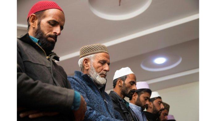 Keutamaan dan Faedah Salat Berjamaah: Raih Pahala Berlipat