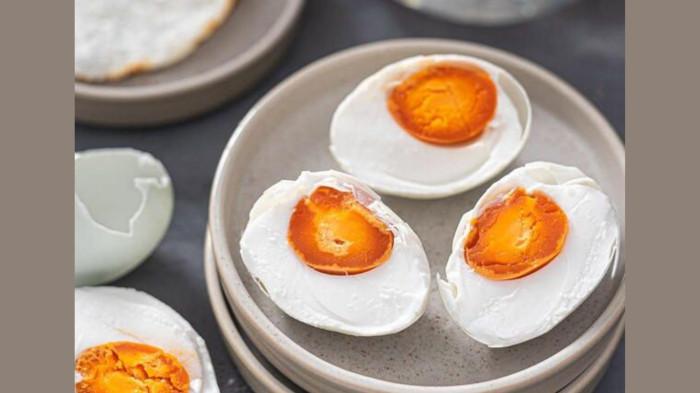 Salted Egg (Telur Asin)