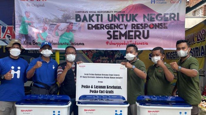 Sharp Fasilitasi Sarana Kesehatan dan Kebersihan bagi Warga Pengungsi Semeru