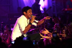 Lirik Lagu Kekasih Gelapku Ungu
