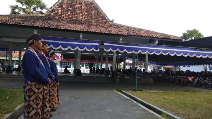 Para Abdi Dalem Telah Bersiap di Cepuri Parangkusumo Jelang Prosesi Labuhan Hajad Dalem