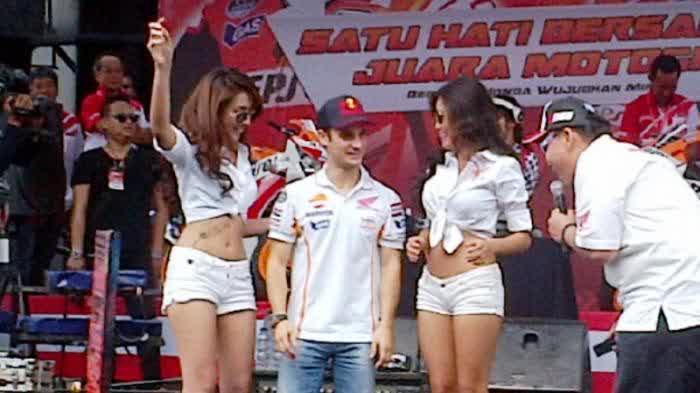 Dani Pedrosa Tak Terpancing Cewek Seksi di Sentul