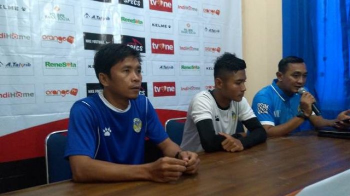 Pelatih PSIM Yogyakarta Pertanyakan Gol Penalti Kalteng Putra