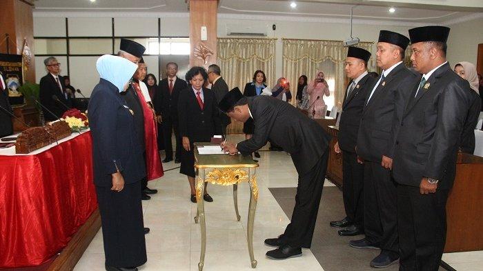 Empat Pimpinan DPRD Sleman Dilantik