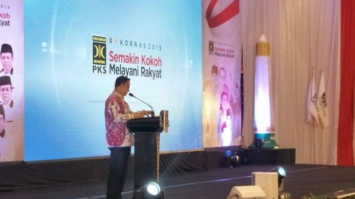 Hadiri Rakornas PKS, Anies Baswedan Sampaikan Keberhasilan Kurangi Kemacetan di Jakarta