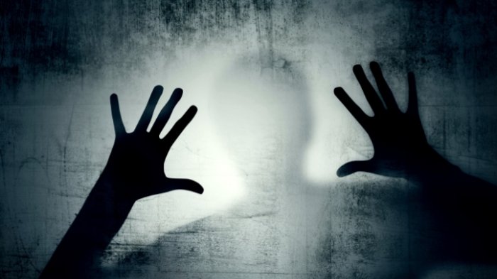 Orang Amerika Lebih Takut Korupsi daripada Bertemu Hantu