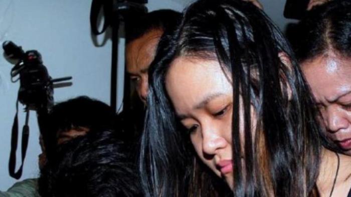 Sebagai Sahabat, Jessica Tak Tunjukkan Ekspresi Emosi saat Mirna Tewas