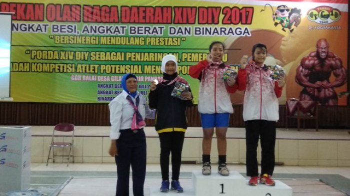 Setya Rahayu Sumbang Satu Emas untuk Kontingen Sleman dari Cabor Angkat Besi