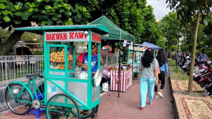 Hari Pertama Puasa, Pasar Ramadhan UGM Mulai Ramai Pengunjung