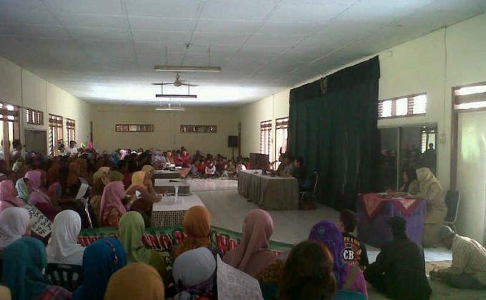 Tak Nyerah, Pedagang Pasar Baledono Akhirnya Bertemu Bupati