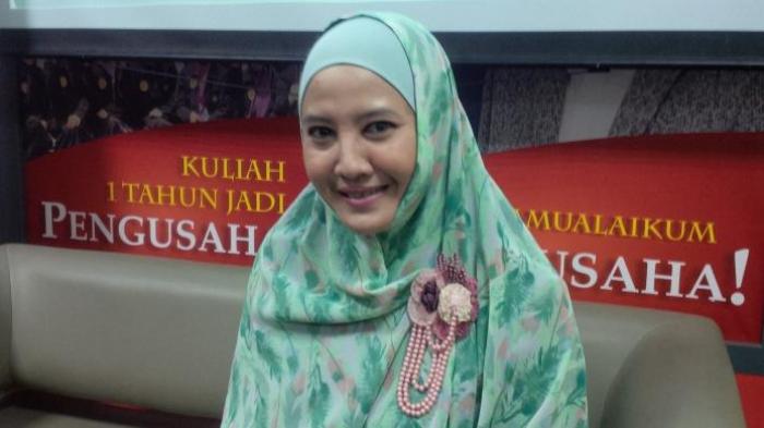 Masya Allah! Lama Tak Terdengar Kabar, Kini Peggy Melati Sukma Mantap Bercadar