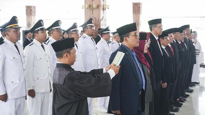 Wali Kota Magelang Lantik 75 Pejabat, Tekankan Integritas dan Inovasi dalam Pelayanan Publik