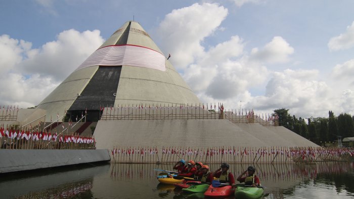 1500 Bambu Runcing di Monjali Kembali Pecahkan Rekor MURI