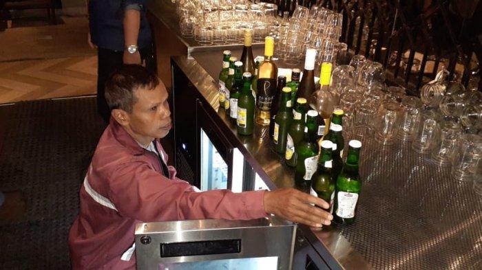 Polsek Gondokusuman Sita Puluhan Miras di Satu Rumah Makan di Terban