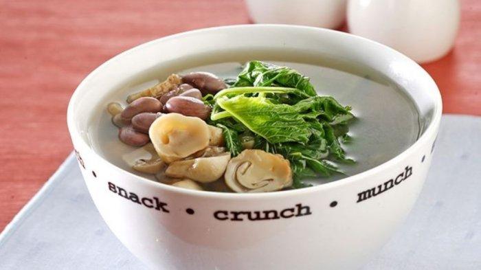 Resep Praktis Sayur Bening Bayam Jamur untuk Sarapan, Masaknya Cukup 20 Menit