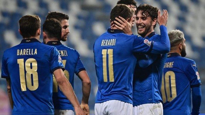 Rumor Transfer AC Milan Terbaru: Rossoneri Buru Winger Timnas Italia, Biarkan Samu Castillejo Pergi