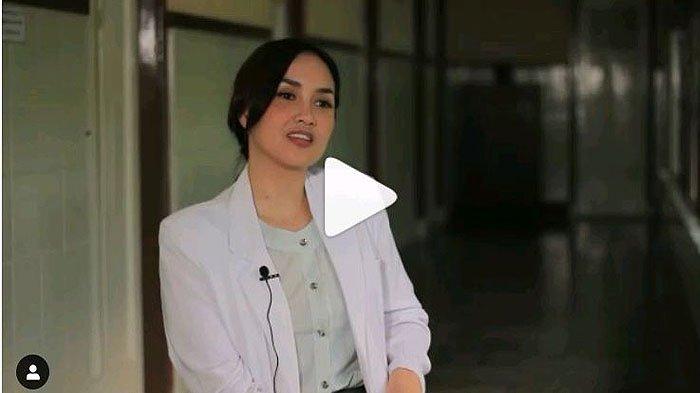 Cerita Mistis Sara Wijayanto Syuting Film Horor, Ketemu Penampakan Gadis Era 30 di Lorong Gelap