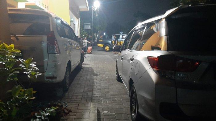 Warga Saksikan Penggeledahan Rumah oleh Densus 88 di Gandu Berbah