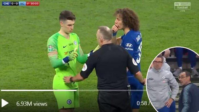Ekspresi Maurizio Sarri Ketika Kepa Arrizabalaga Ogah Diganti, Chelsea Kalah