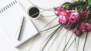 15-Quotes-Valentines-Day-2023-dari-Buku-Bahasa-Inggris-dan-Artinya-Cocok-buat-Caption-Sosmed.jpg