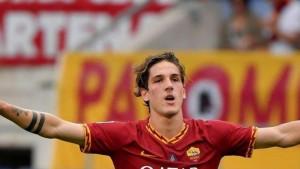 jogja/AS-Roma-Tolak-Tawaran-Tottenham-Hotspur-untuk-Nicolo-Zaniolo.jpg