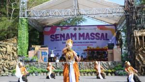 Acara-Peringatan-Hari-Pariwisata-Sedunia-di-Plaza-Kuliner-Glagah-Temon-Kulon-Progo.jpg