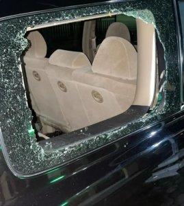 BB-pencurian-pecah-kaca-mobil.jpg