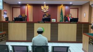 BREAKING-NEWS-Pelaku-Pembunuhan-Sopir-Taksi-Online-Divonis-Seumur-Hidup-Keluarga-Korban-Tak-Terima.jpg