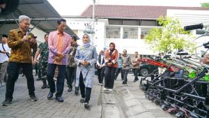 Bantuan-alsintan-untuk-Gunungkidul-2692025.jpg