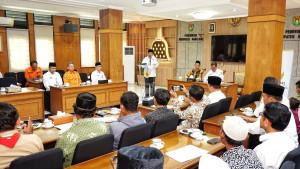 Baznas-Magelang-Salurkan-Bantuan-untuk-Fakir-hingga-Korban-Bencana.jpg