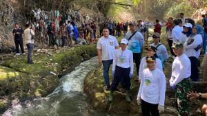 Bupati-Bantul-Pimpin-Aksi-Bersih-bersih-Sungai-Code.jpg