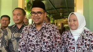 Bupati-Batang-M-Faiz-Kurniawan-13102025.jpg