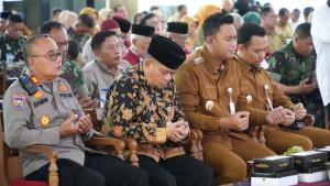 Bupati-Klaten-Hamenang-Wajar-Ismoyo-doa-bersama.jpg