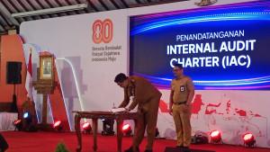 Bupati-Klaten-Teken-Internal-Audit-Charter-Saat-Gelar-Pengawasan-Daerah-2025.jpg