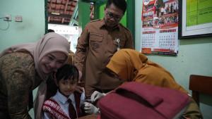 CKG-anak-sekolah-di-Kota-Magelang.jpg