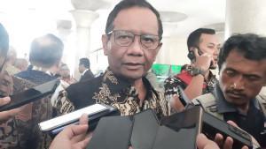 Cucu-Mahfud-MD-Harus-Dirawat-4-Hari-di-Rumah-Sakit-karena-jadi-Korban-Keracunan-Program-MBG-di-Yogya.jpg