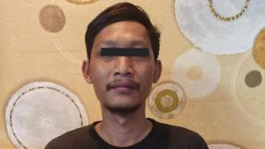 Dilaporkan-Hilang-Saat-Demo-Akhir-Agustus-Lalu-Bima-Ternyata-ke-Malang-Jualan-Barongsari-Mini.jpg