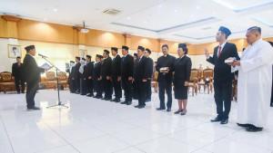 Dua-Pejabat-Disdukcapil-dan-17-Pejabat-Fungsional-Kota-Magelang-Resmi-Dilantik.jpg