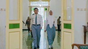 Dua-calon-anggota-Paskibraka-Nasional-perwakilan-DIY.jpg