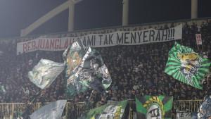 Dukungan-Sleman-Fans-di-Maguwoharjo.jpg