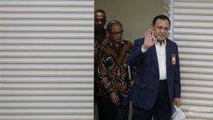Firli-Bahuri-Penuhi-Panggilan-Polisi-Langsung-Diperiksa-di-Lantai-6.jpg