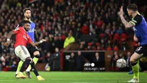 jogja/Fred-mencetak-gol-di-Liga-Inggris-antara-Manchester-United-vs-Tottenham-Hotspur-di-Old-Trafford.jpg