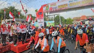 Gowes-dan-Senam-Bersama-di-Kota-Magelang-382025.jpg